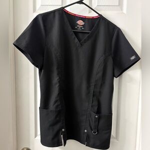 Dickies Women's scrub set.   Black neck top and black straight leg pants